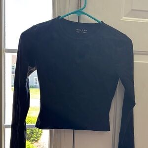 Aritzia Black Fitted Crop Bodysuit